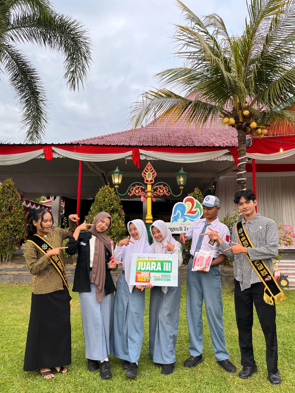 ANAK SMAPRAM  JUARA  III